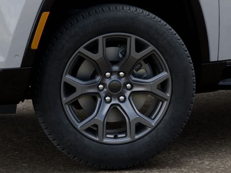 Thumbnail: 2026 Jeep Grand Wagoneer - 8
