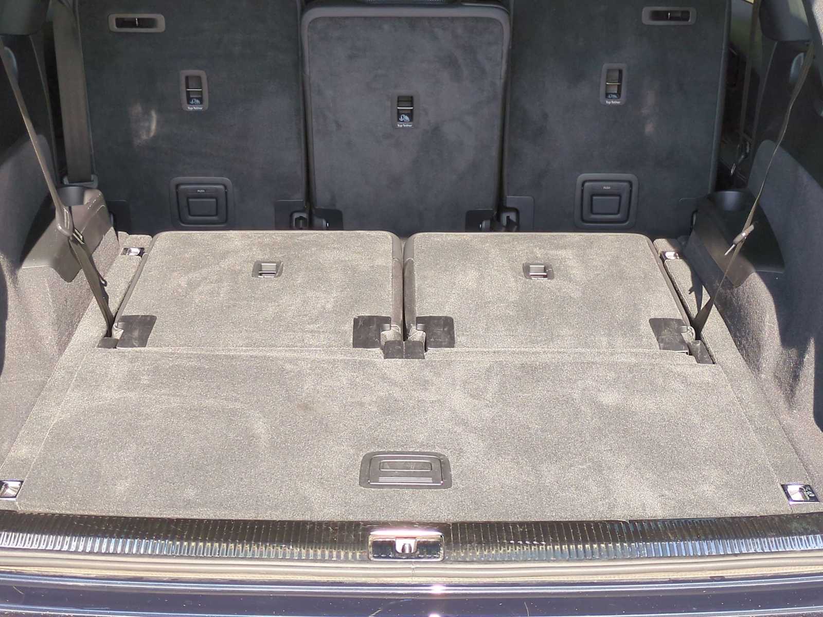 Thumbnail: 2025 Audi Q7 - 36