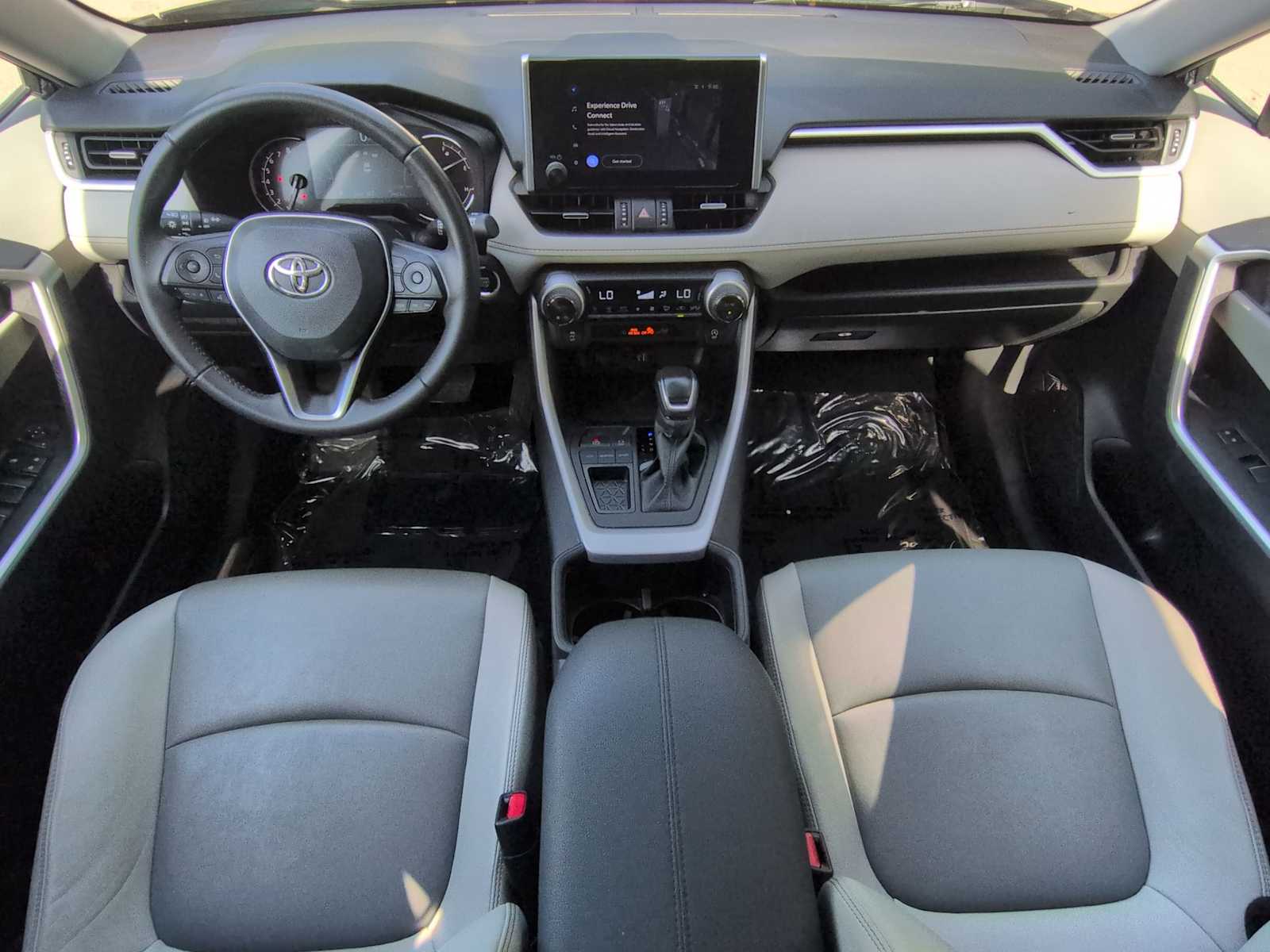Thumbnail: 2024 Toyota RAV4 - 16