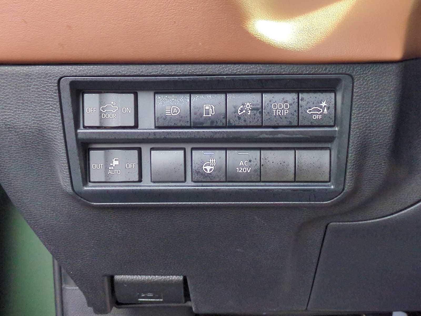 Thumbnail: 2022 Toyota Tundra - 40