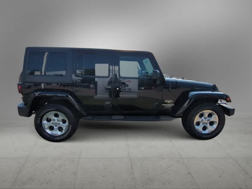 2015 Jeep Wrangler Unlimited Sahara 5