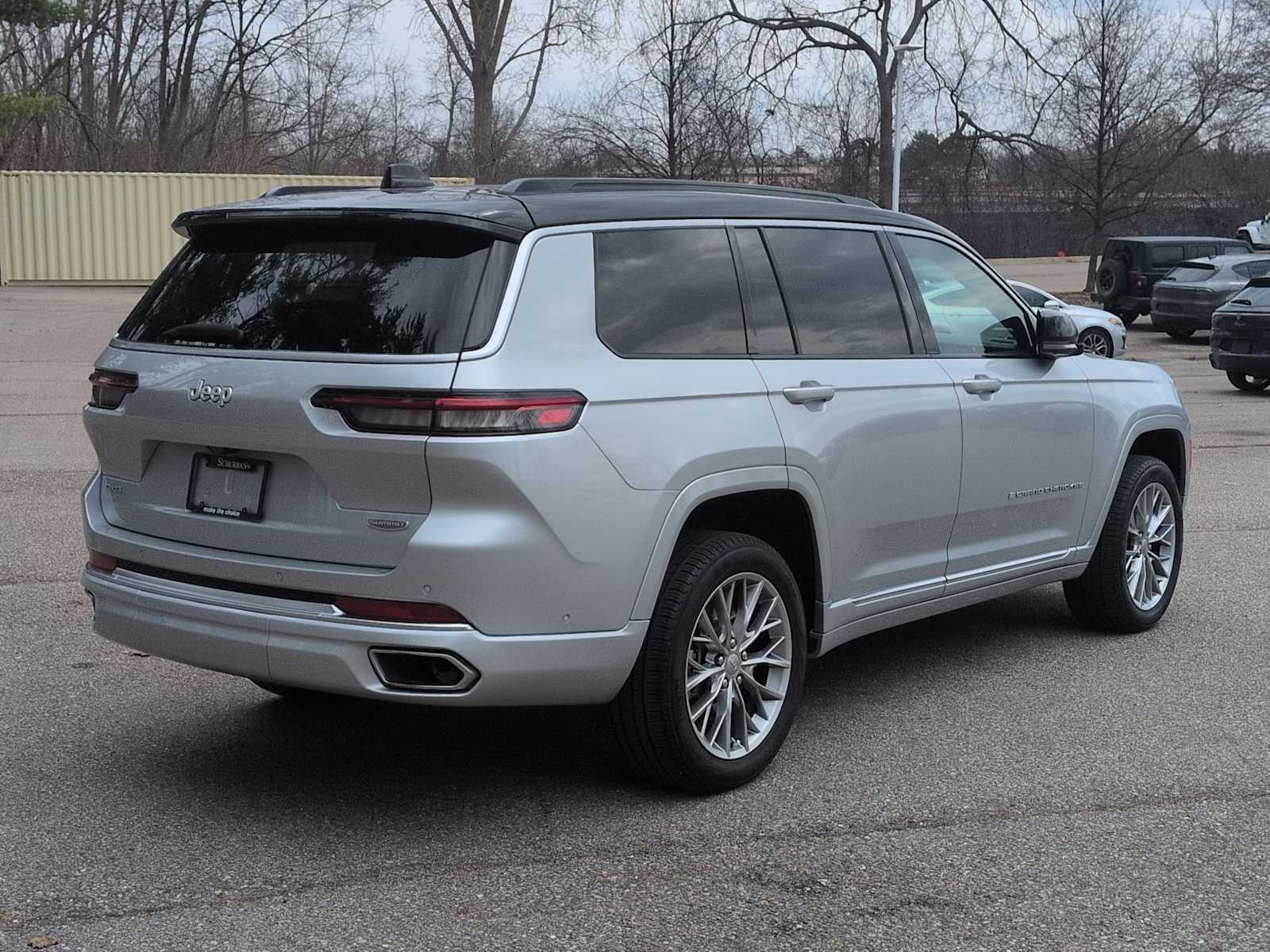 Thumbnail: 2024 Jeep Grand Cherokee L - 8