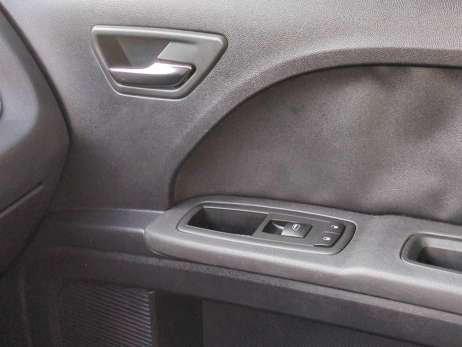 Thumbnail: 2010 Dodge Journey - 24