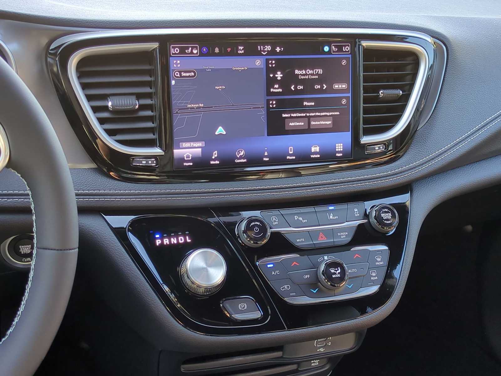 Thumbnail: 2026 Chrysler Pacifica - 28