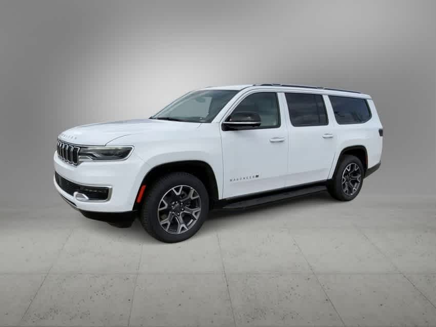 Thumbnail: 2023 Jeep Wagoneer - 4