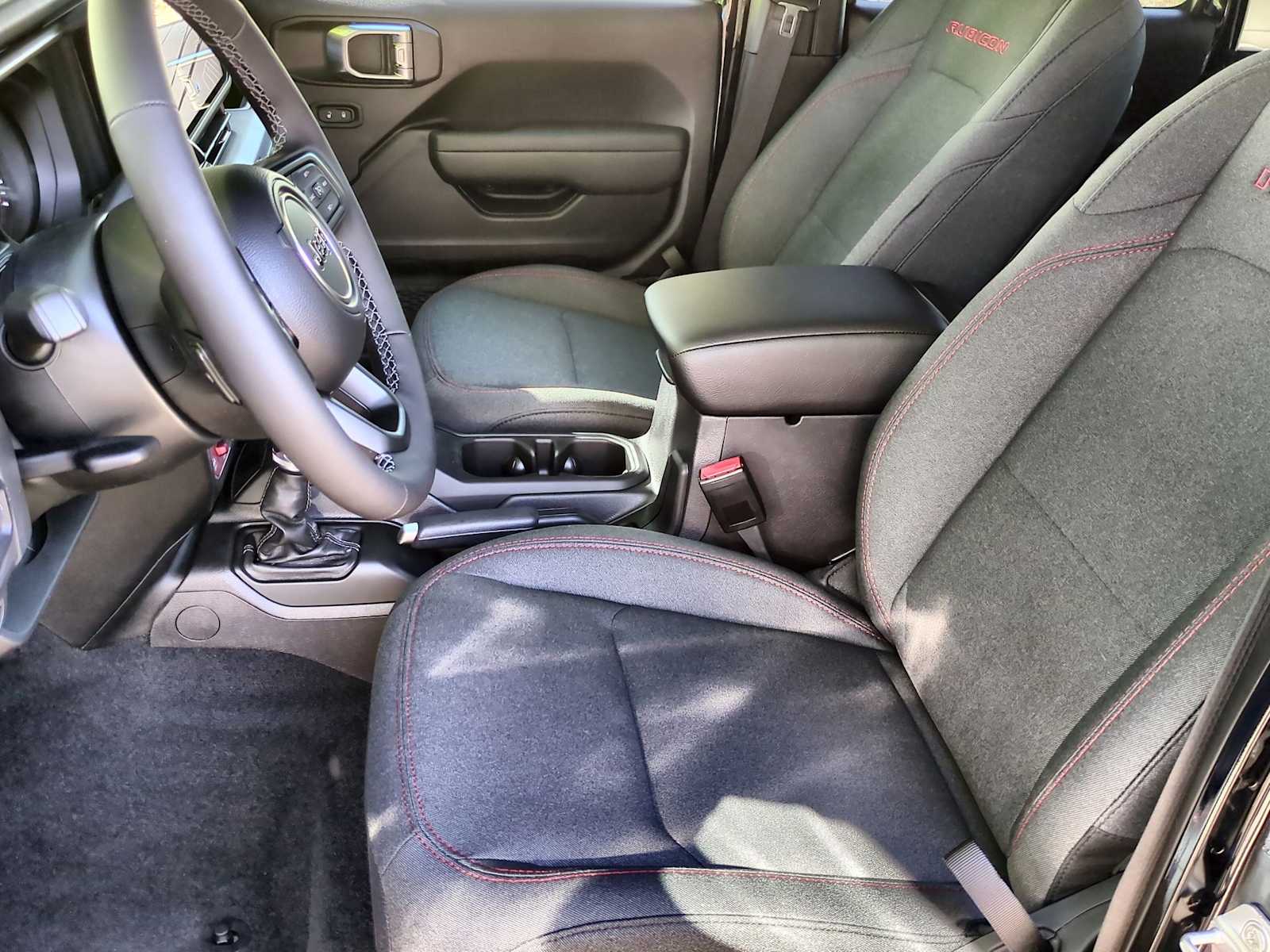 Thumbnail: 2026 Jeep Wrangler - 16