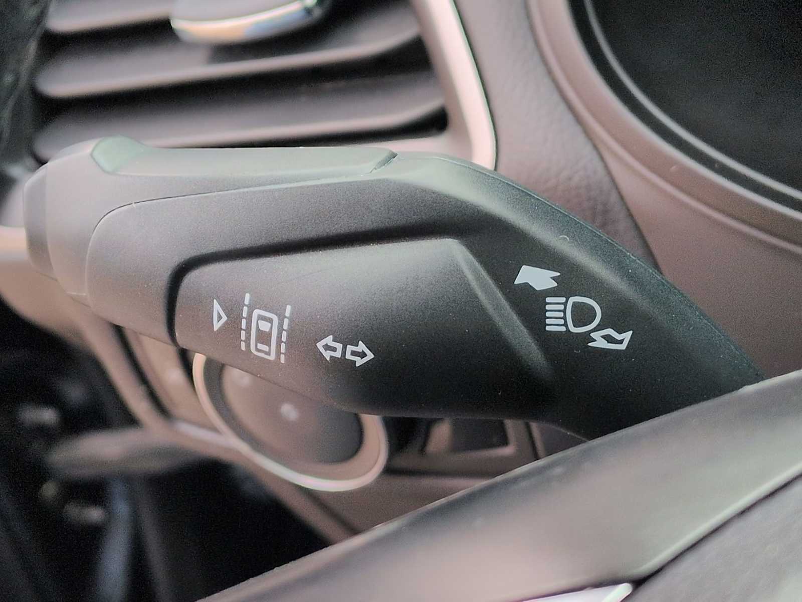 Thumbnail: 2024 Ford Edge - 25