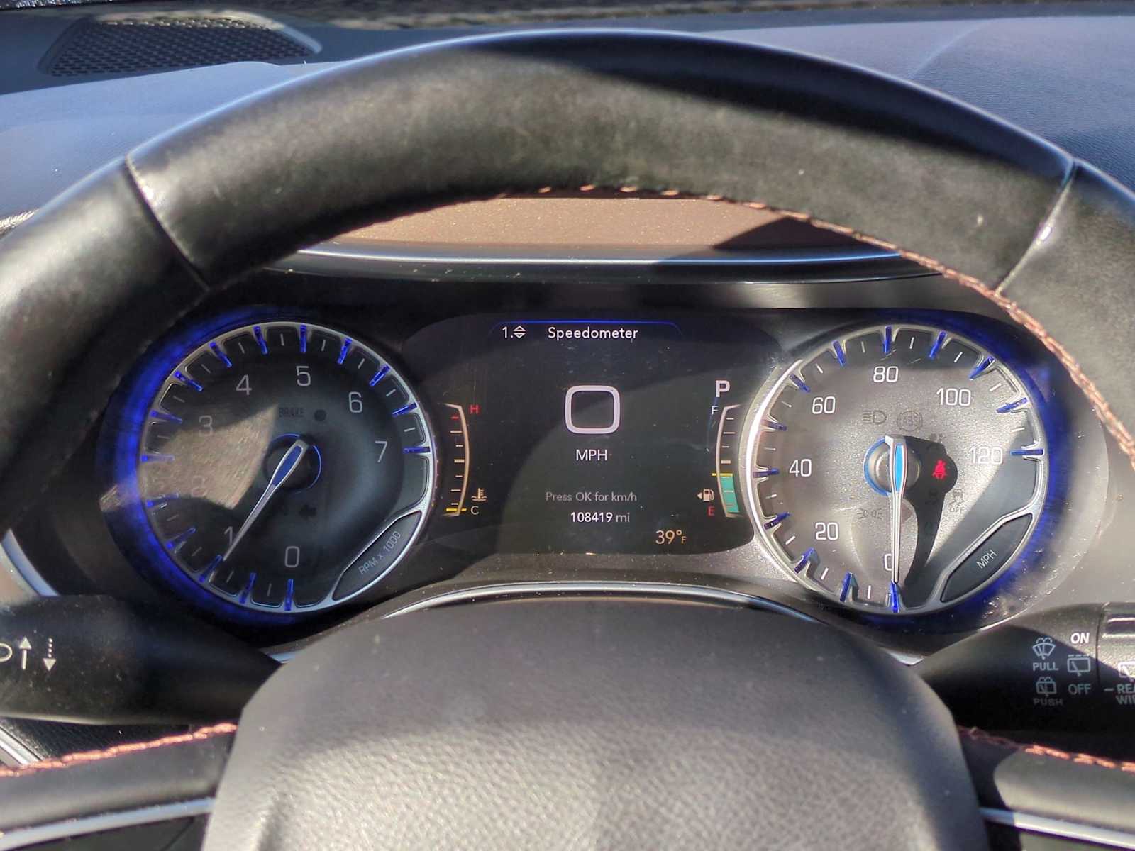 Thumbnail: 2017 Chrysler Pacifica - 33