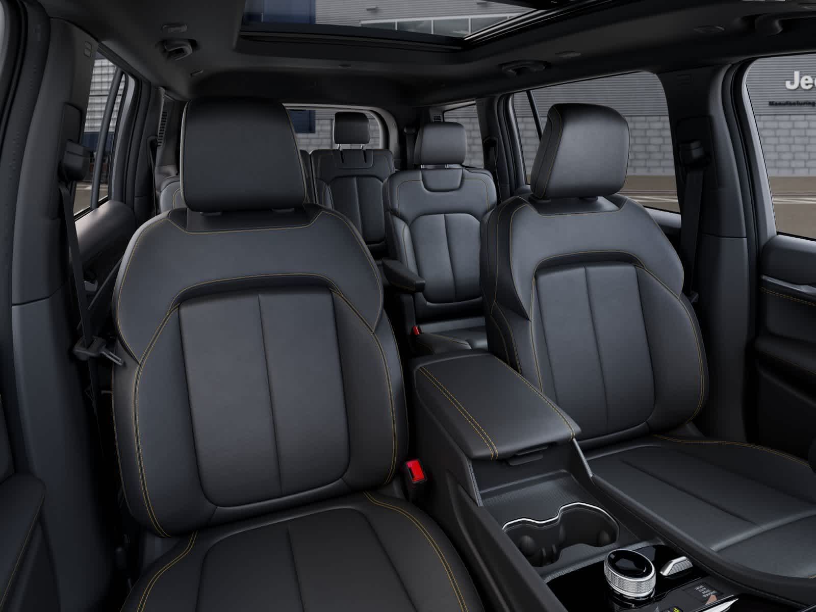 Thumbnail: 2026 Jeep Grand Cherokee L - 16