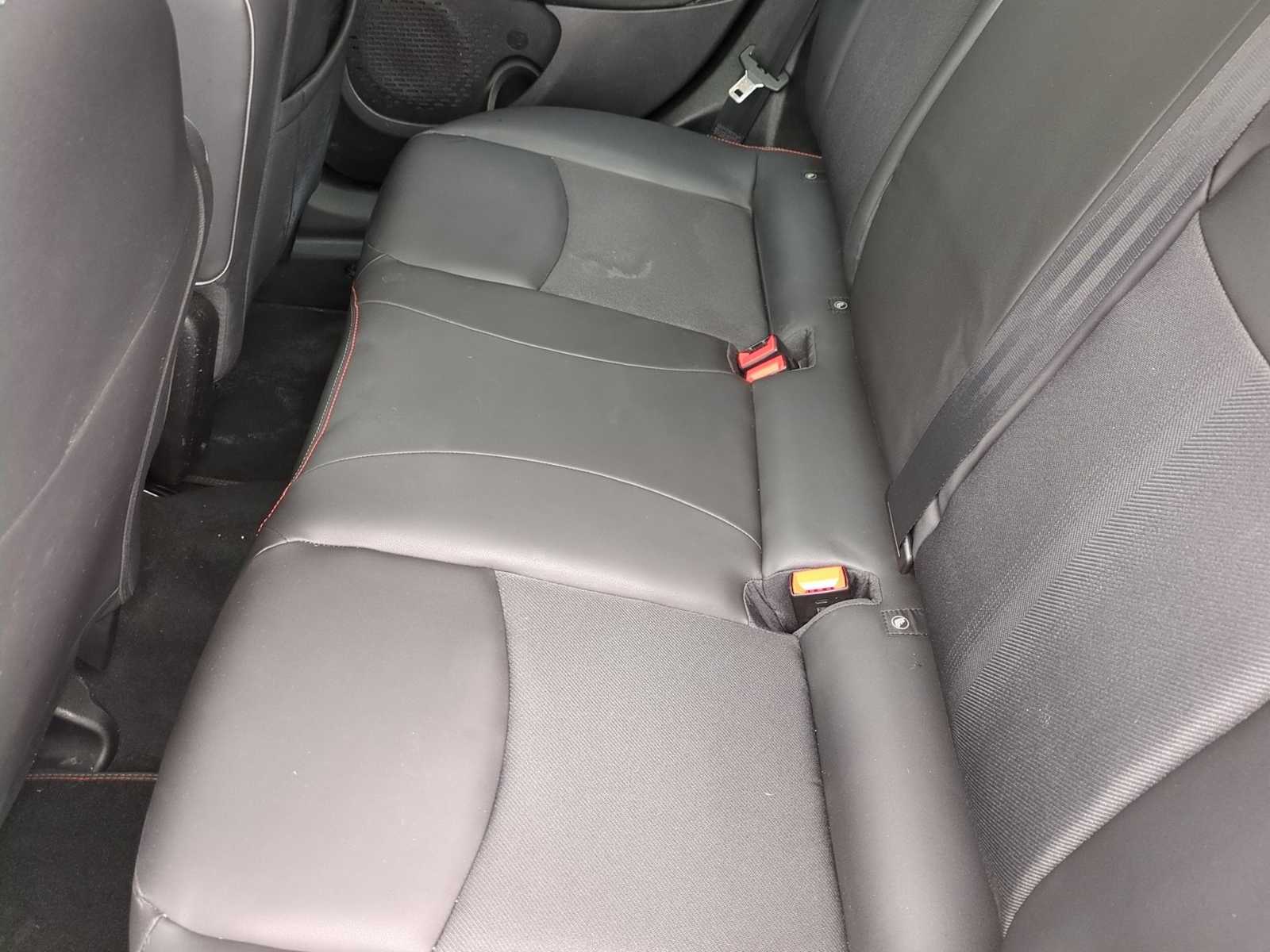 Thumbnail: 2021 Fiat 500X - 21