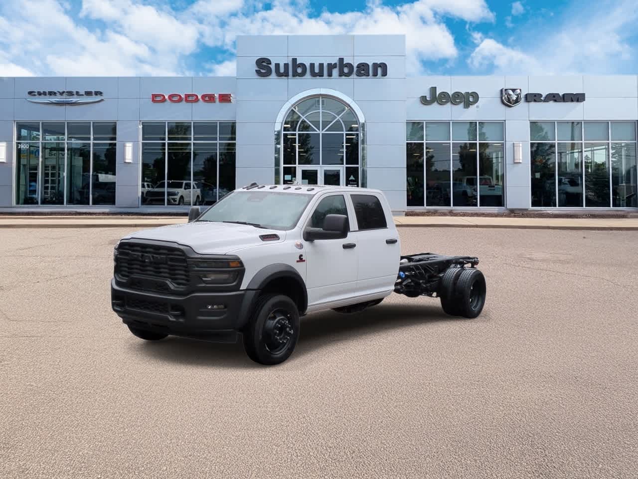 2025 Ram 5500 Tradesman photo 3