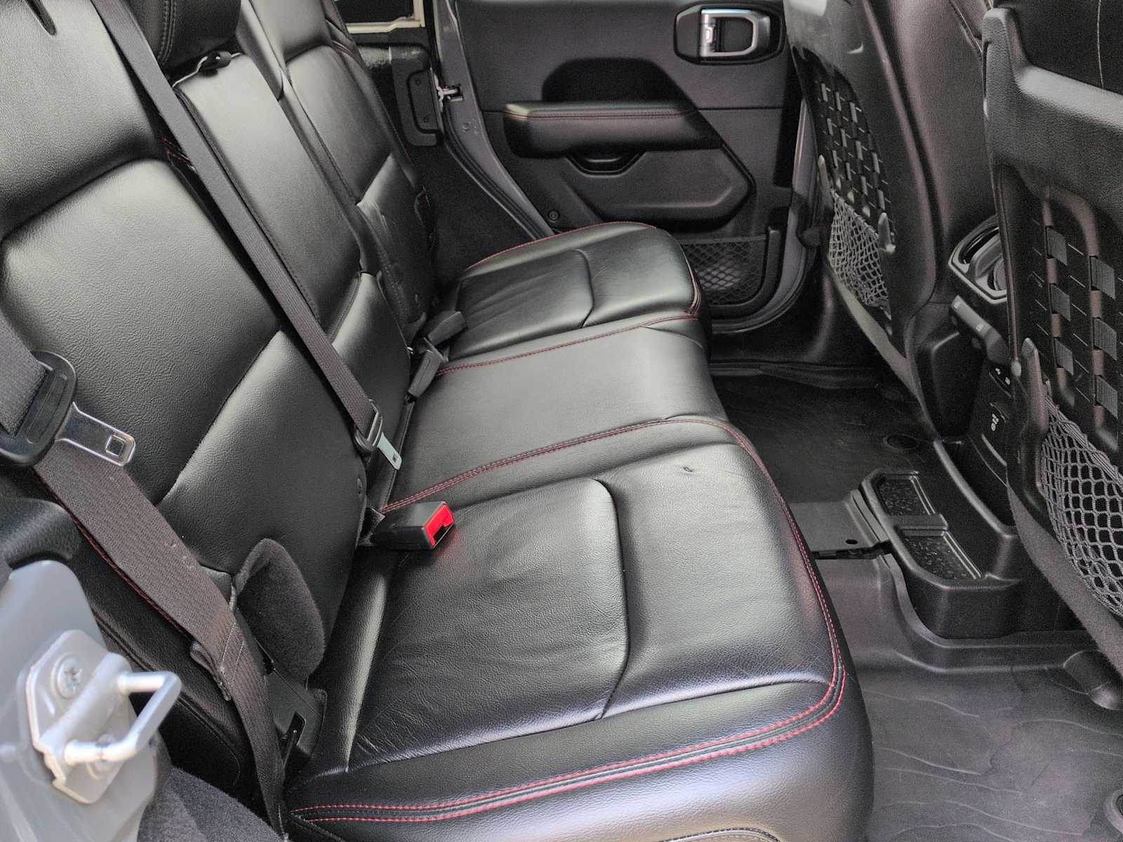 Thumbnail: 2018 Jeep Wrangler - 19