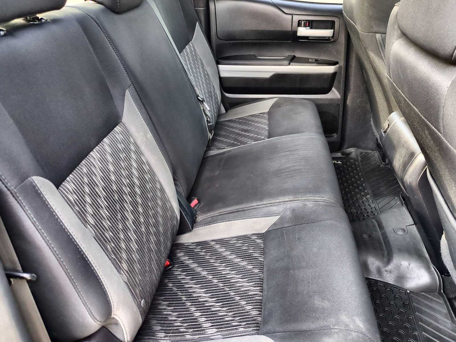 Thumbnail: 2018 Toyota Tundra - 21