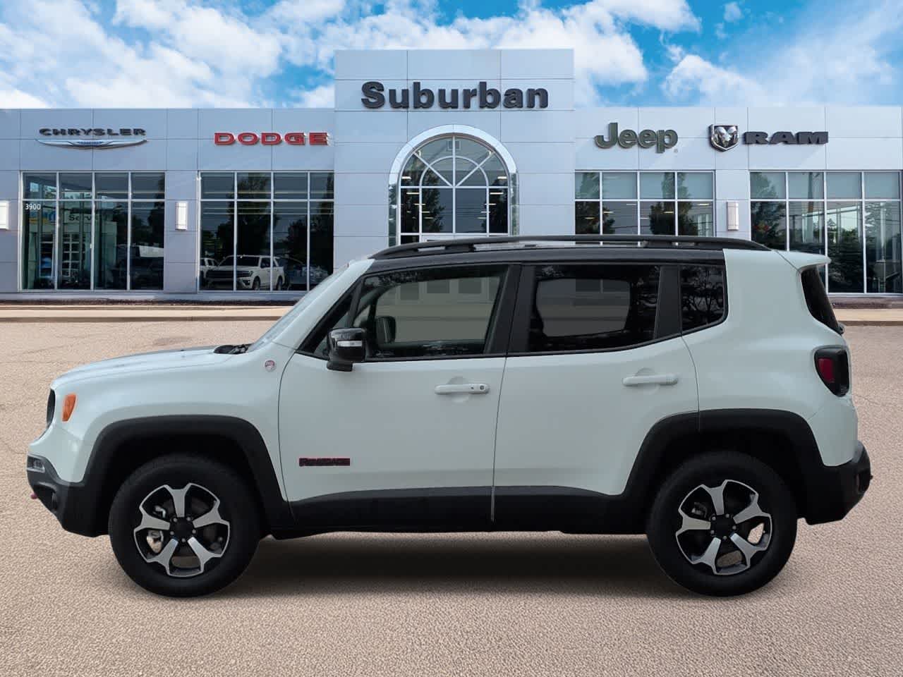 Thumbnail: 2022 Jeep Renegade - 5