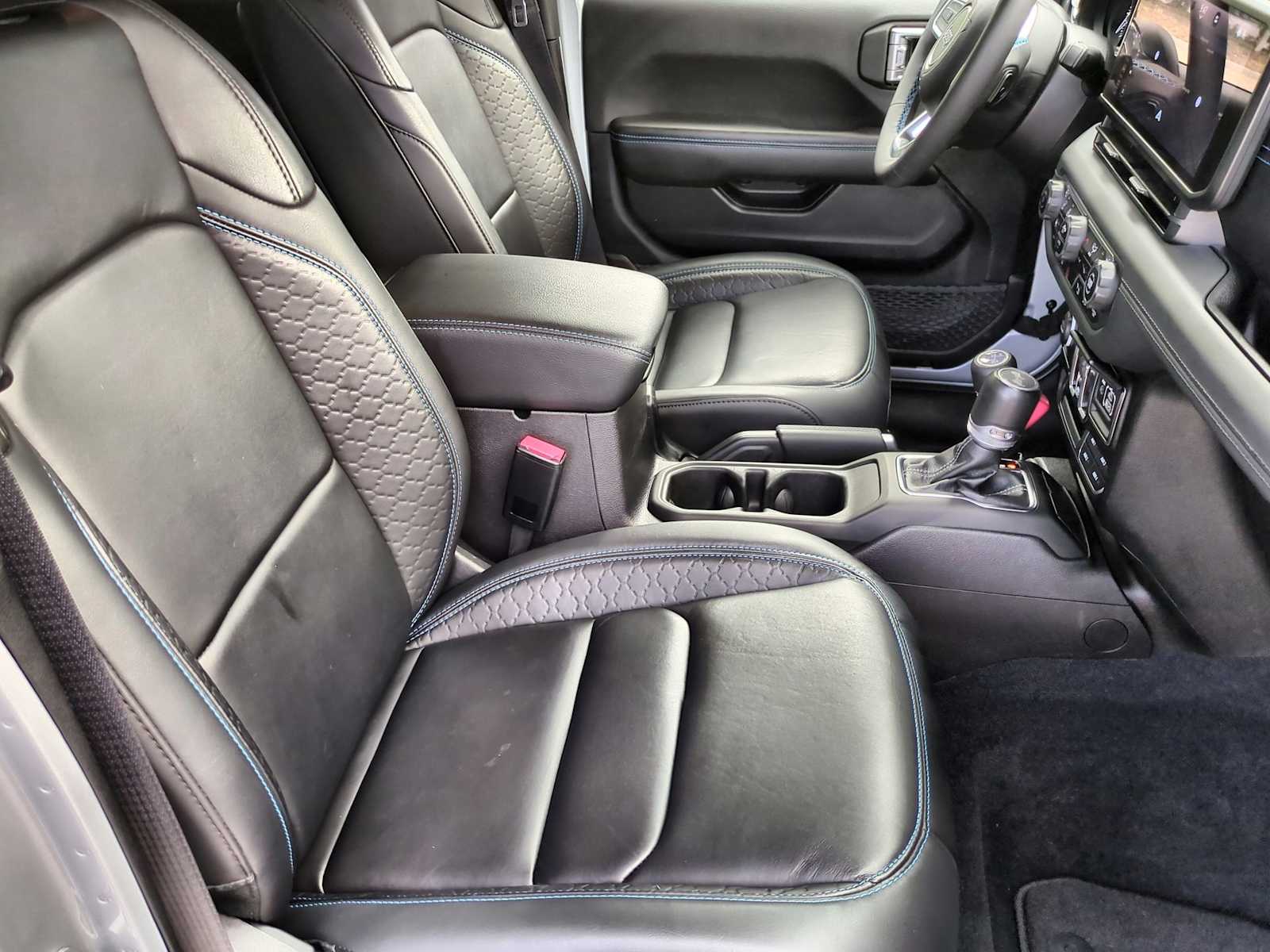 Thumbnail: 2024 Jeep Wrangler - 21