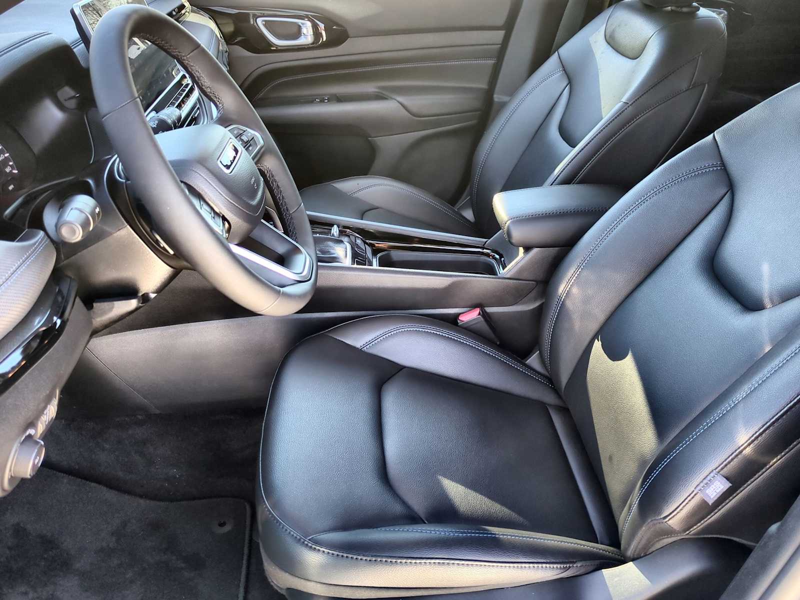 Thumbnail: 2026 Jeep Compass - 16