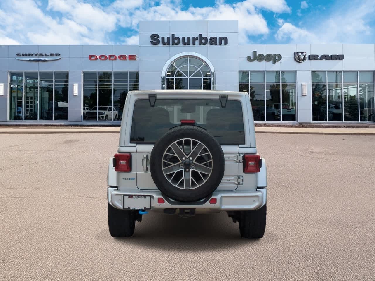 Thumbnail: 2024 Jeep Wrangler - 7