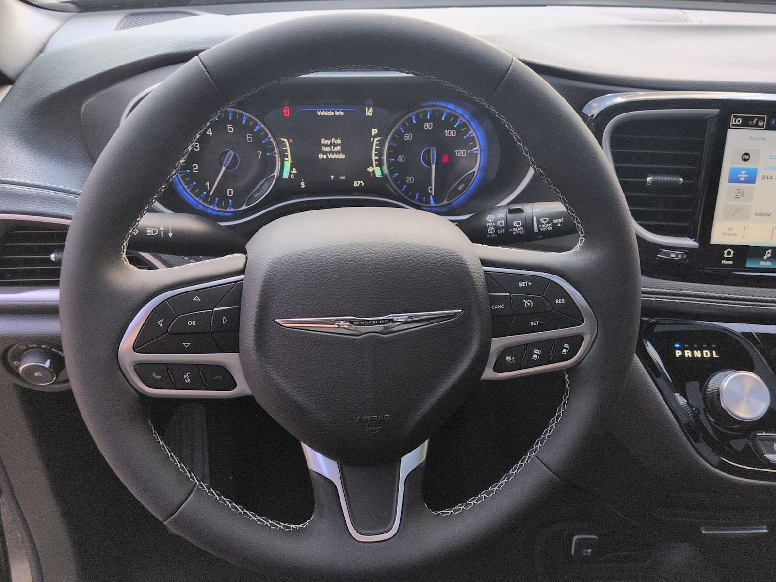 Thumbnail: 2026 Chrysler Pacifica - 25