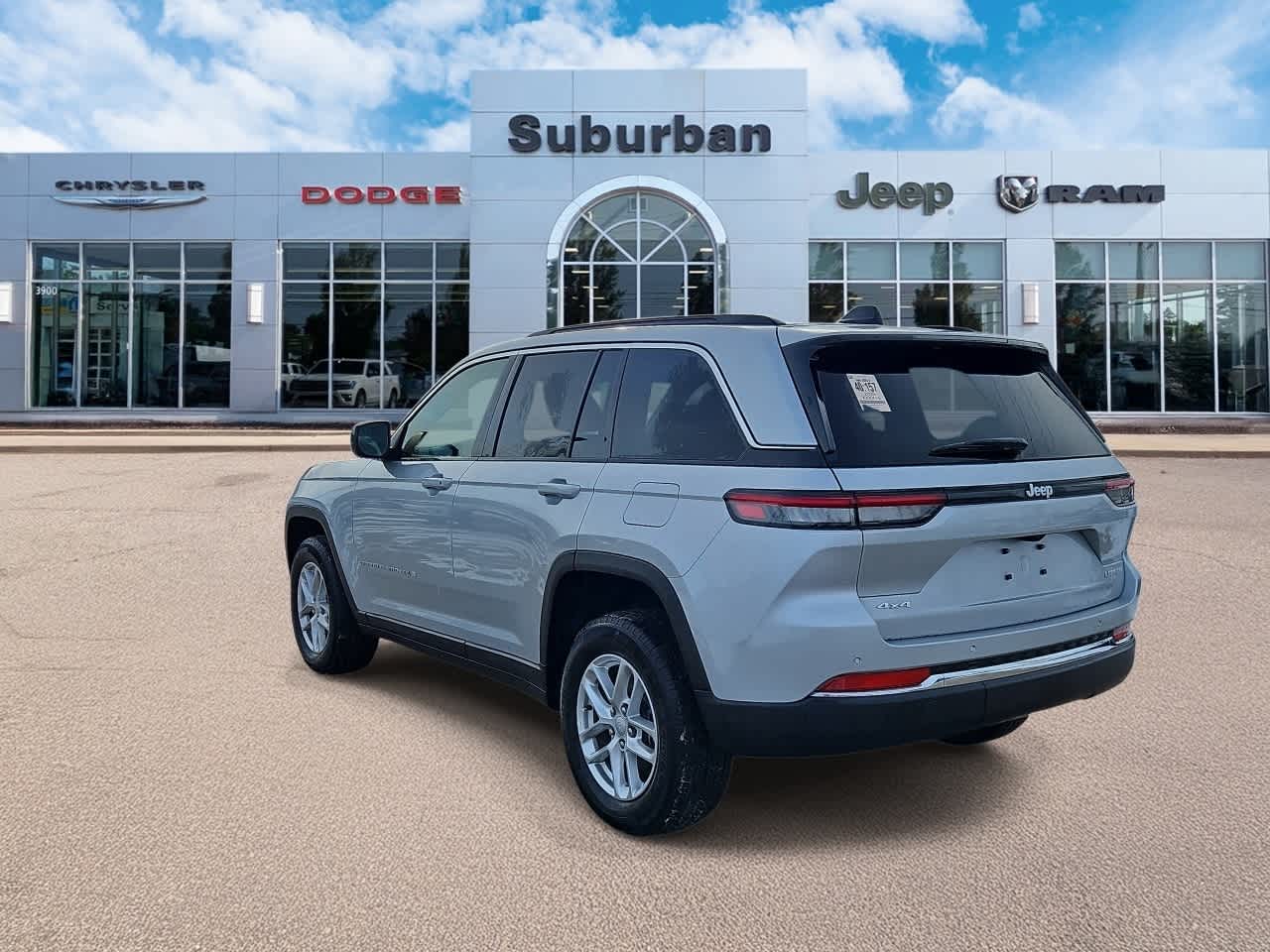 Thumbnail: 2025 Jeep Grand Cherokee - 6