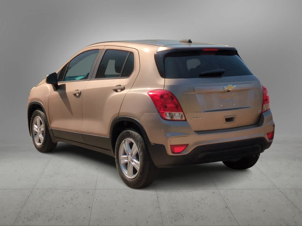Thumbnail: 2018 Chevrolet Trax - 6