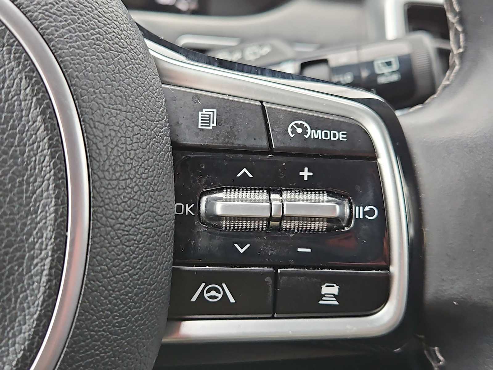 Thumbnail: 2022 Kia Sorento - 31