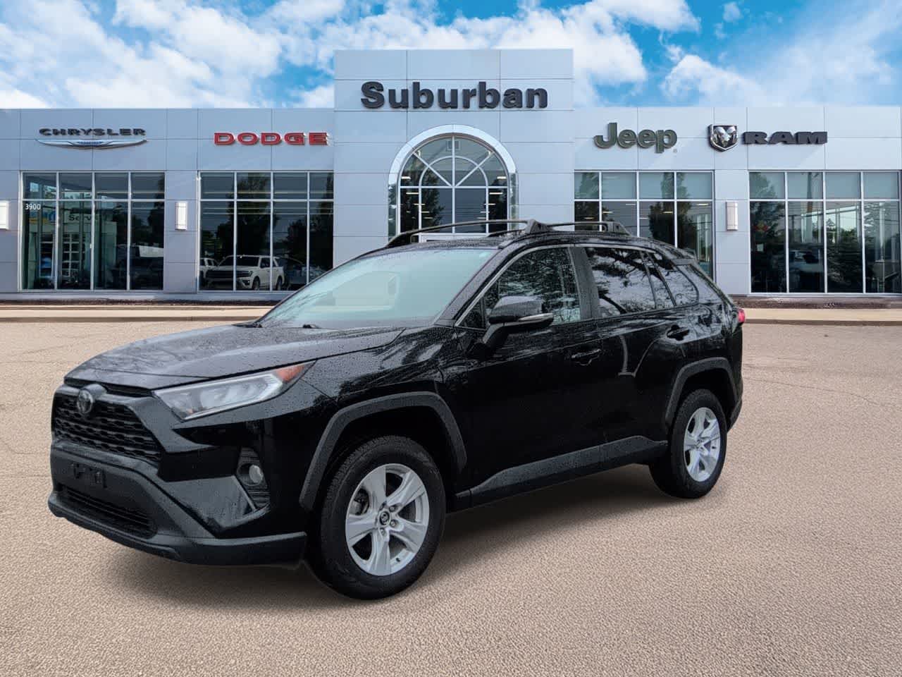 Thumbnail: 2020 Toyota RAV4 - 4