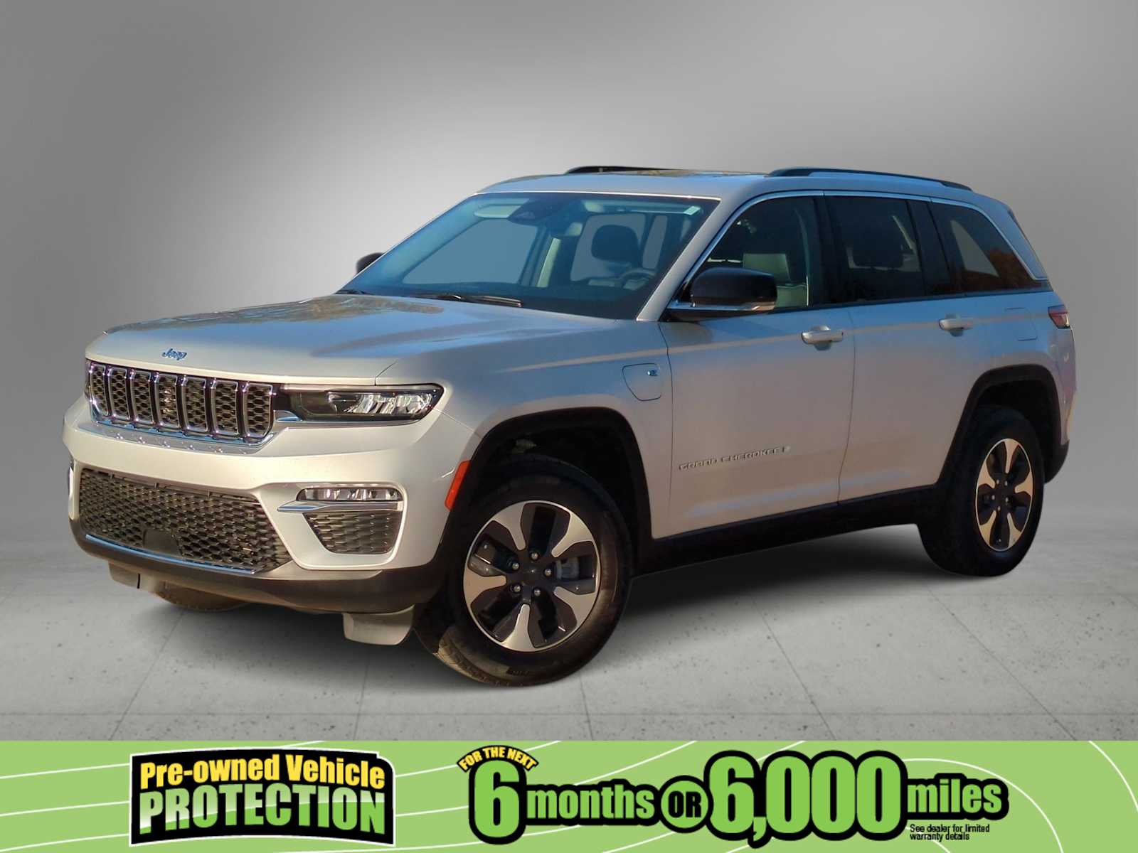 2024 Jeep Grand Cherokee 4xe's photo