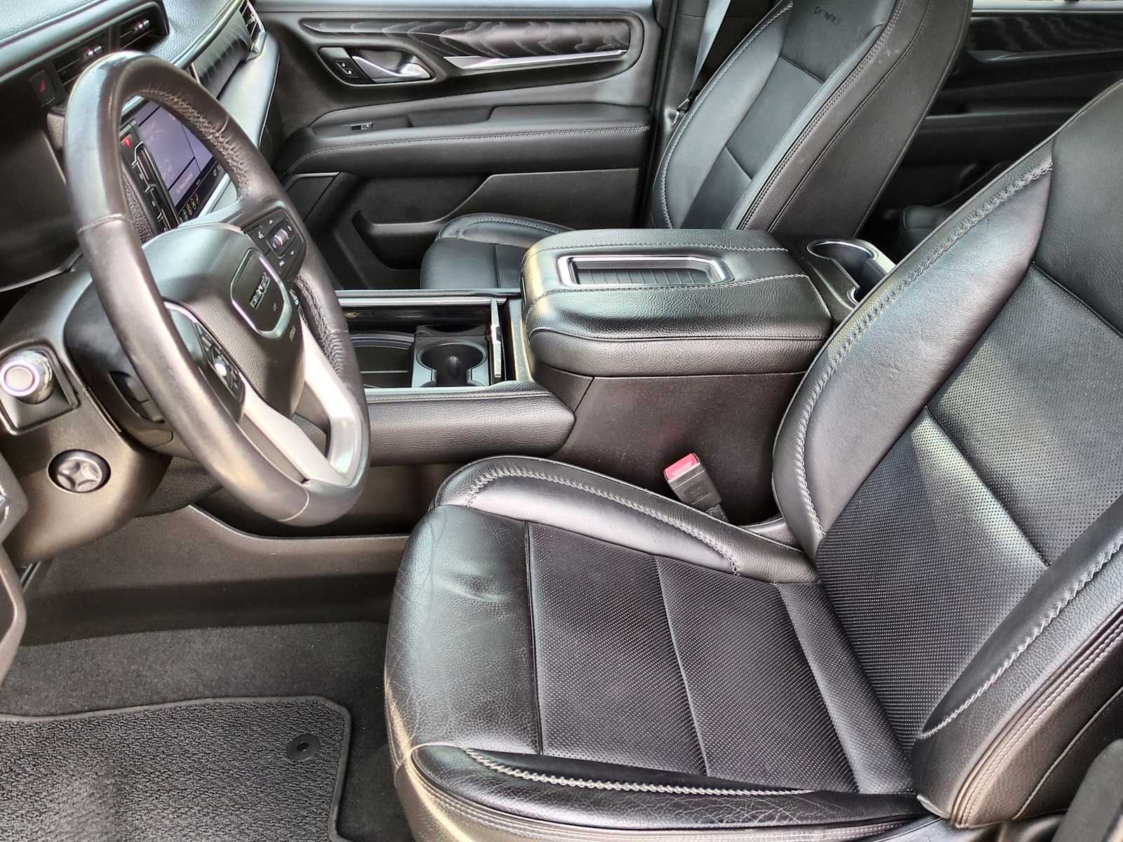 Thumbnail: 2021 GMC Yukon - 16