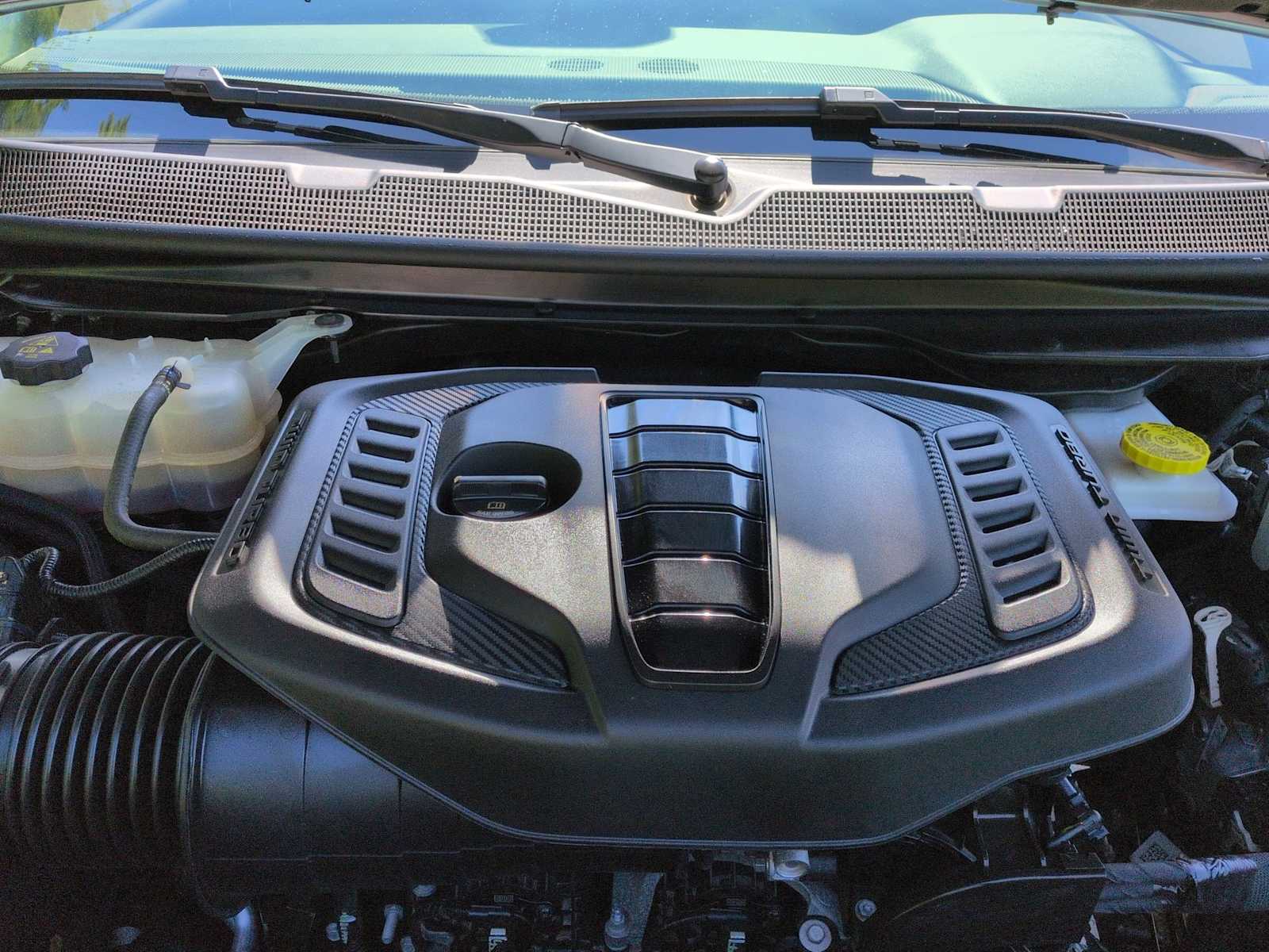 Thumbnail: 2023 Jeep Wagoneer - 13