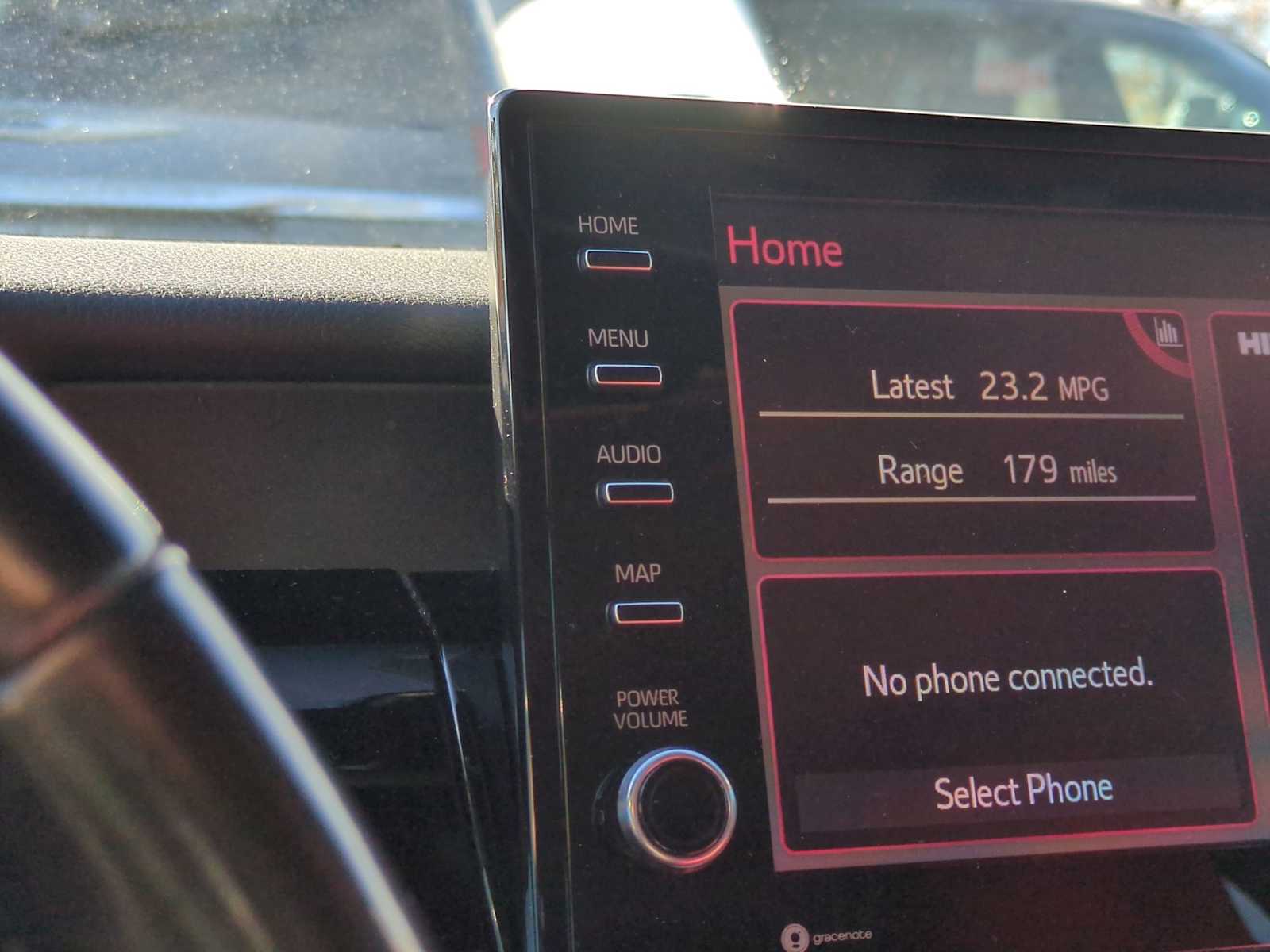 Thumbnail: 2021 Toyota Camry - 28