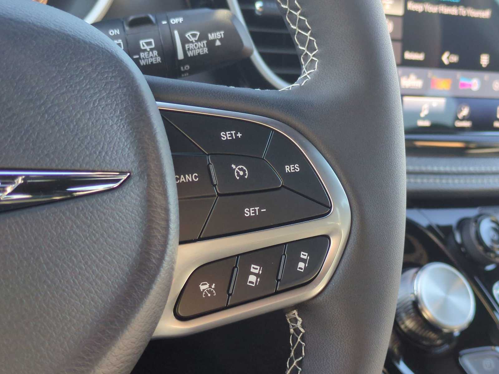 Thumbnail: 2026 Chrysler Pacifica - 26