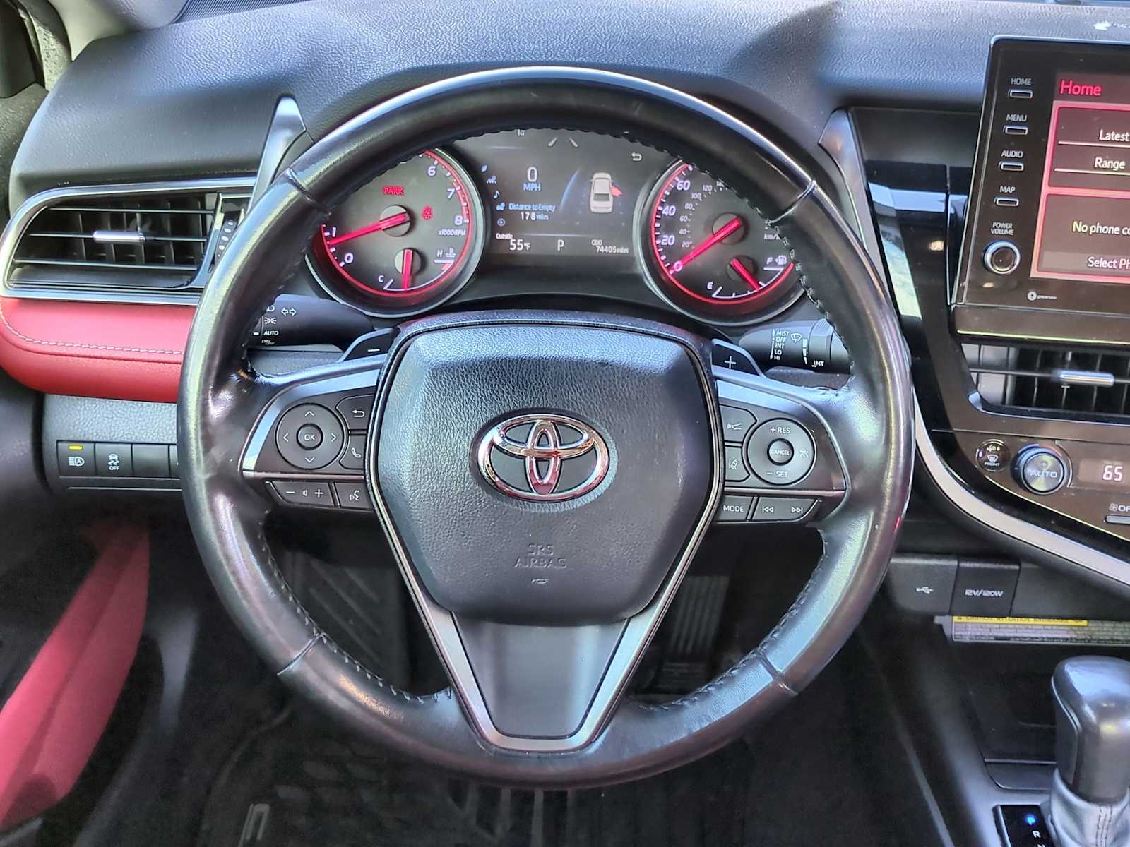 Thumbnail: 2021 Toyota Camry - 22