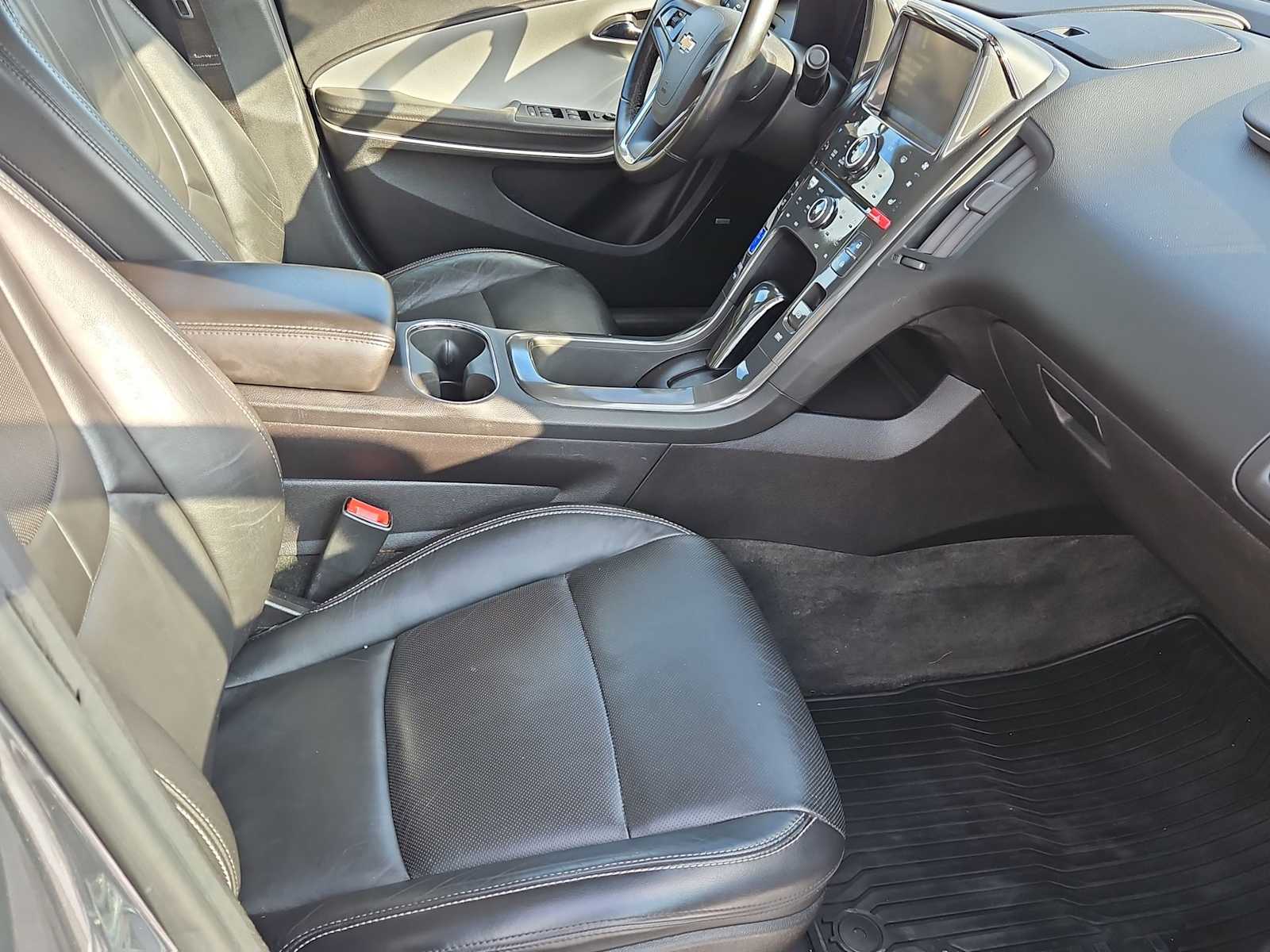 Thumbnail: 2011 Chevrolet Volt - 29