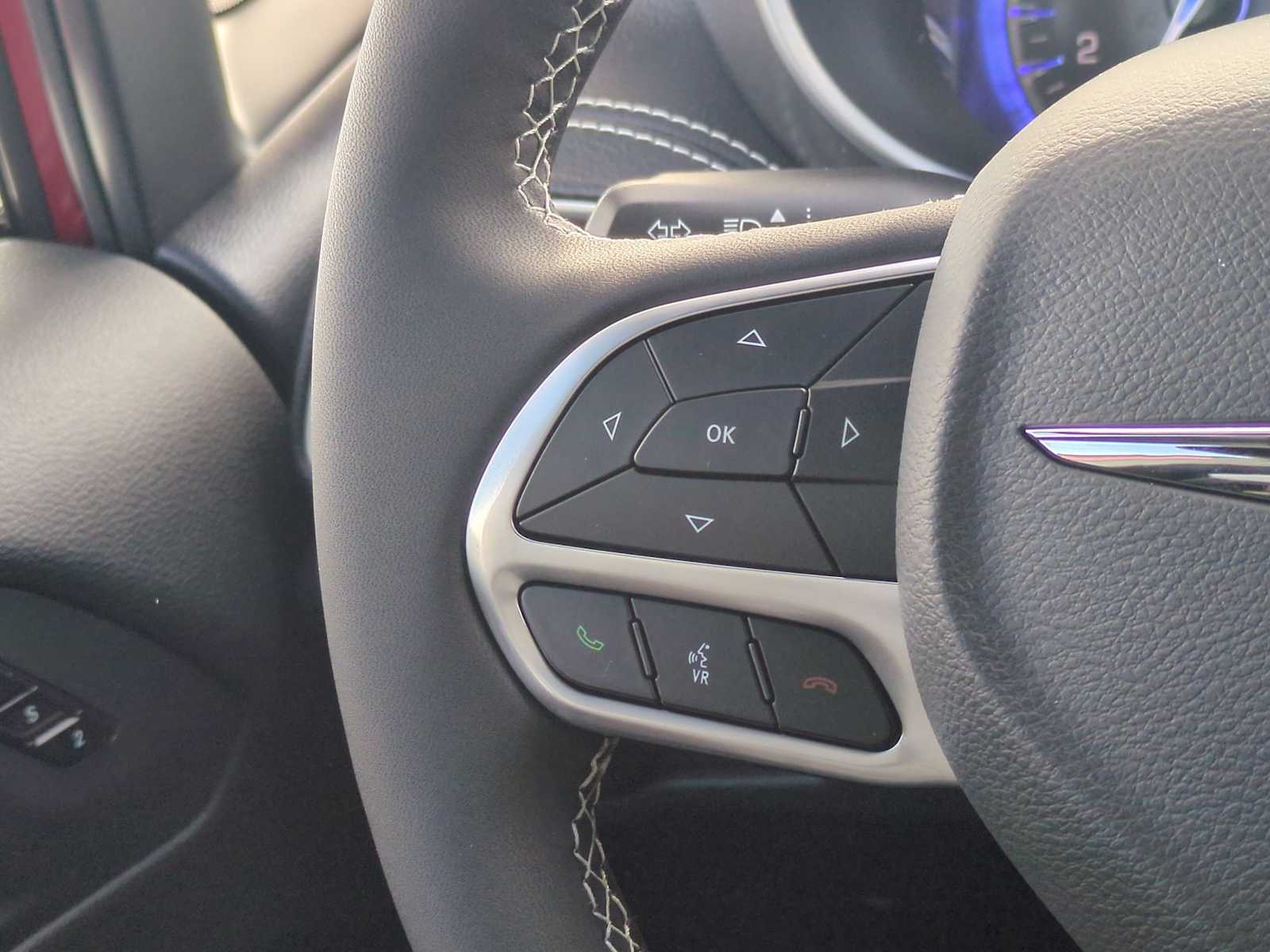 Thumbnail: 2026 Chrysler Pacifica - 23