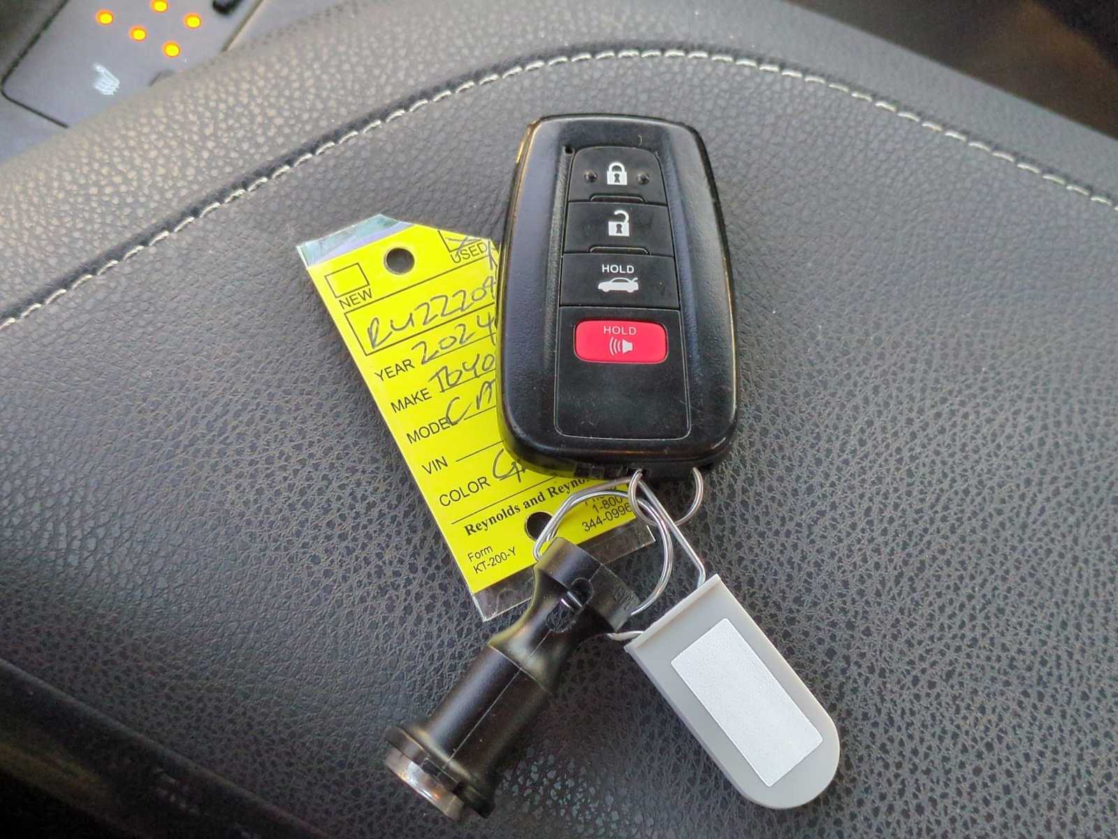 Thumbnail: 2024 Toyota Camry - 33