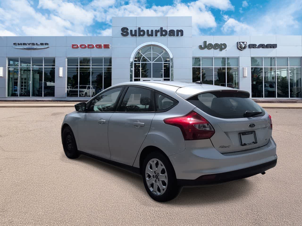 Thumbnail: 2012 Ford Focus - 6