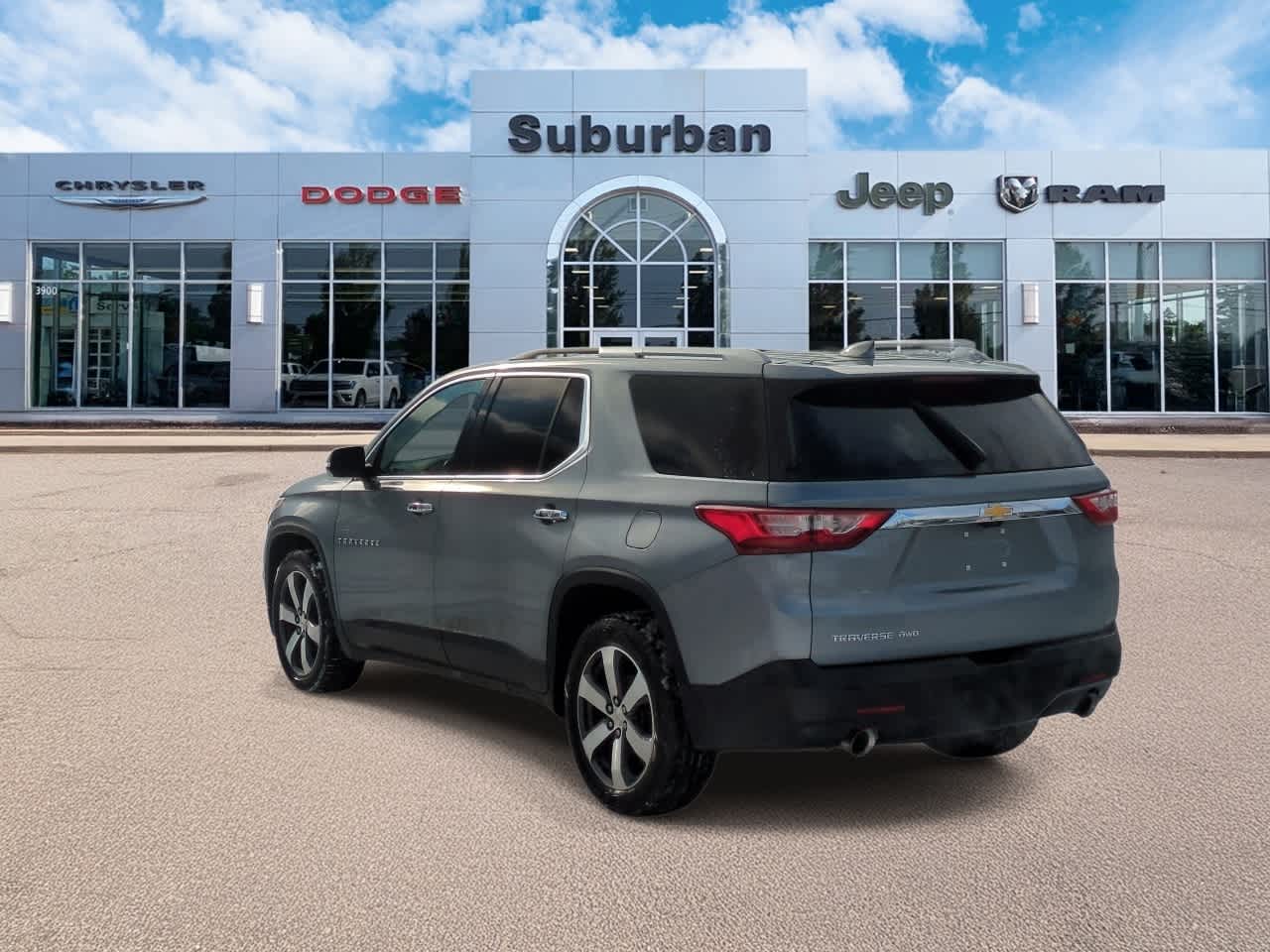 Thumbnail: 2018 Chevrolet Traverse - 6