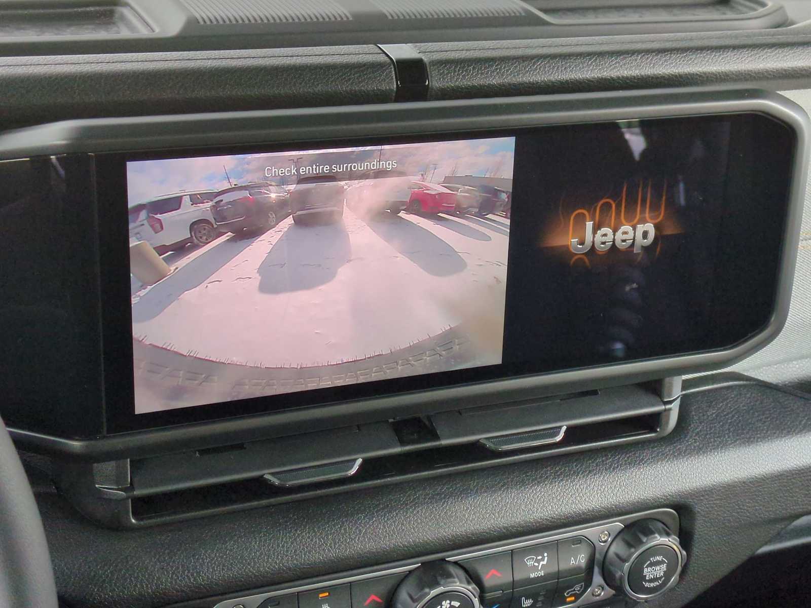 Thumbnail: 2026 Jeep Wrangler - 28