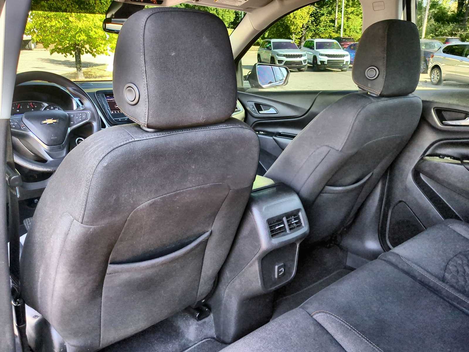 Thumbnail: 2020 Chevrolet Equinox - 18