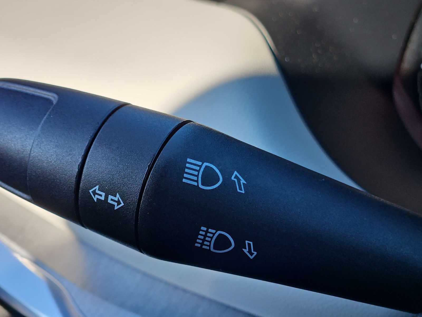 Thumbnail: 2023 Jeep Compass - 26