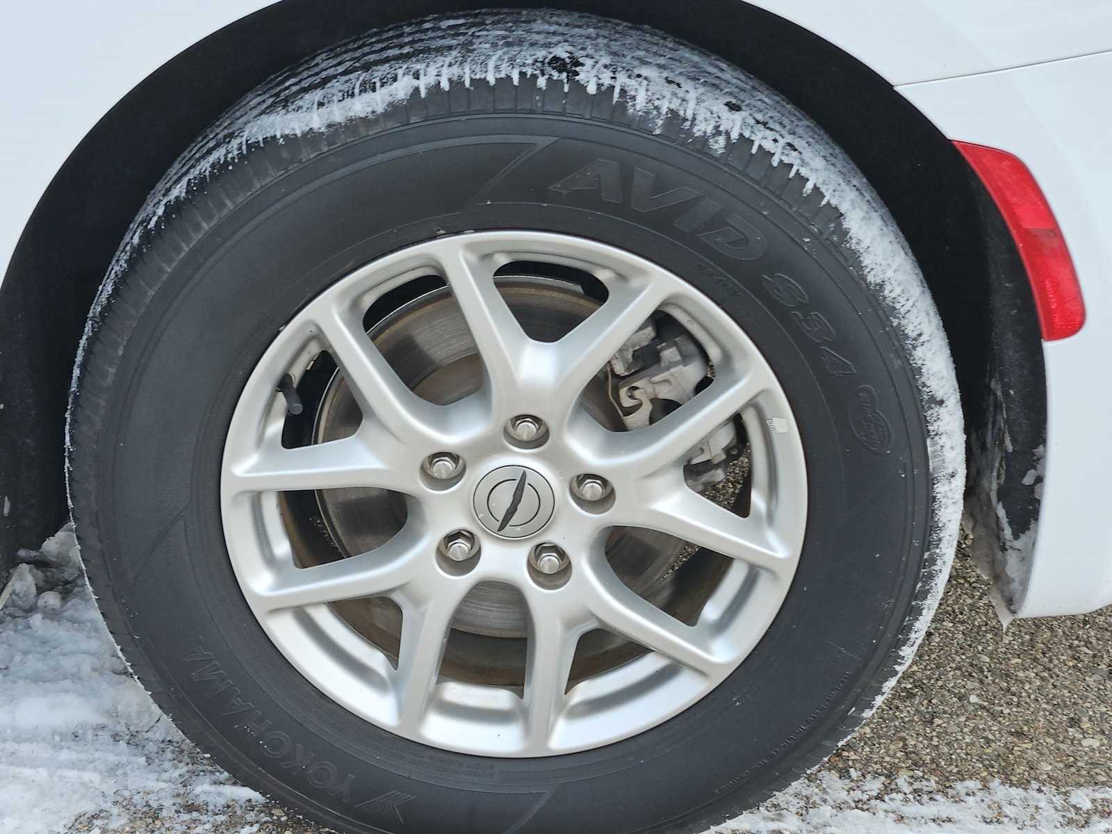 Thumbnail: 2024 Chrysler Pacifica - 21