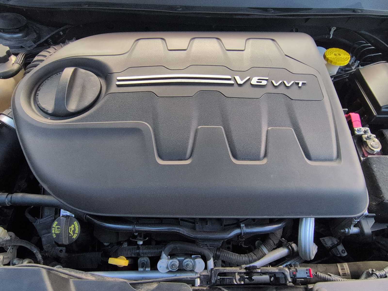 Thumbnail: 2017 Jeep Cherokee - 15