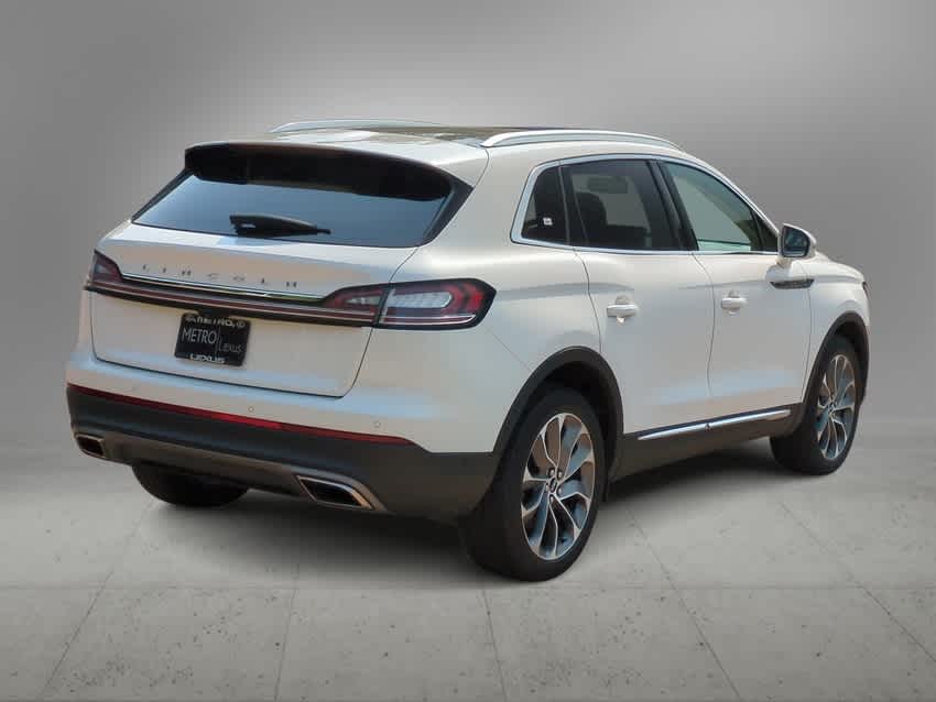 2022 Lincoln Nautilus Reserve 8