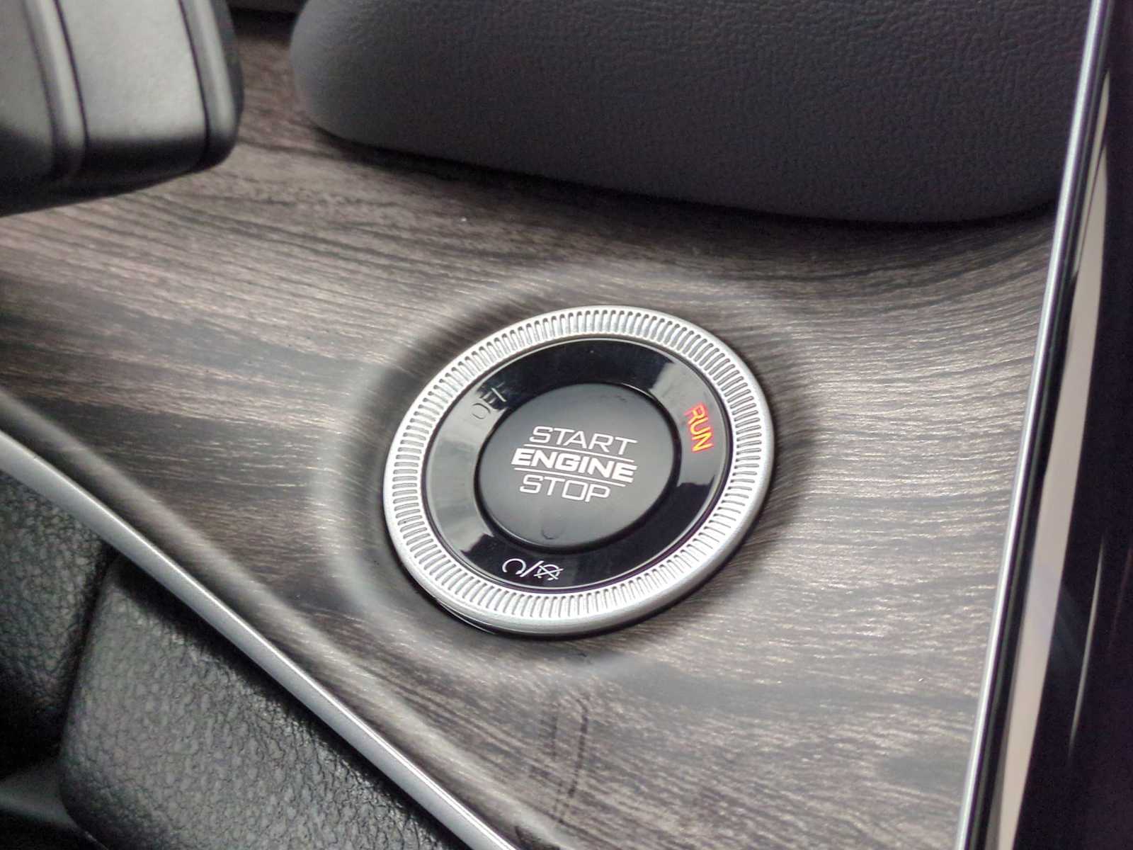 Thumbnail: 2025 Jeep Grand Cherokee L - 37