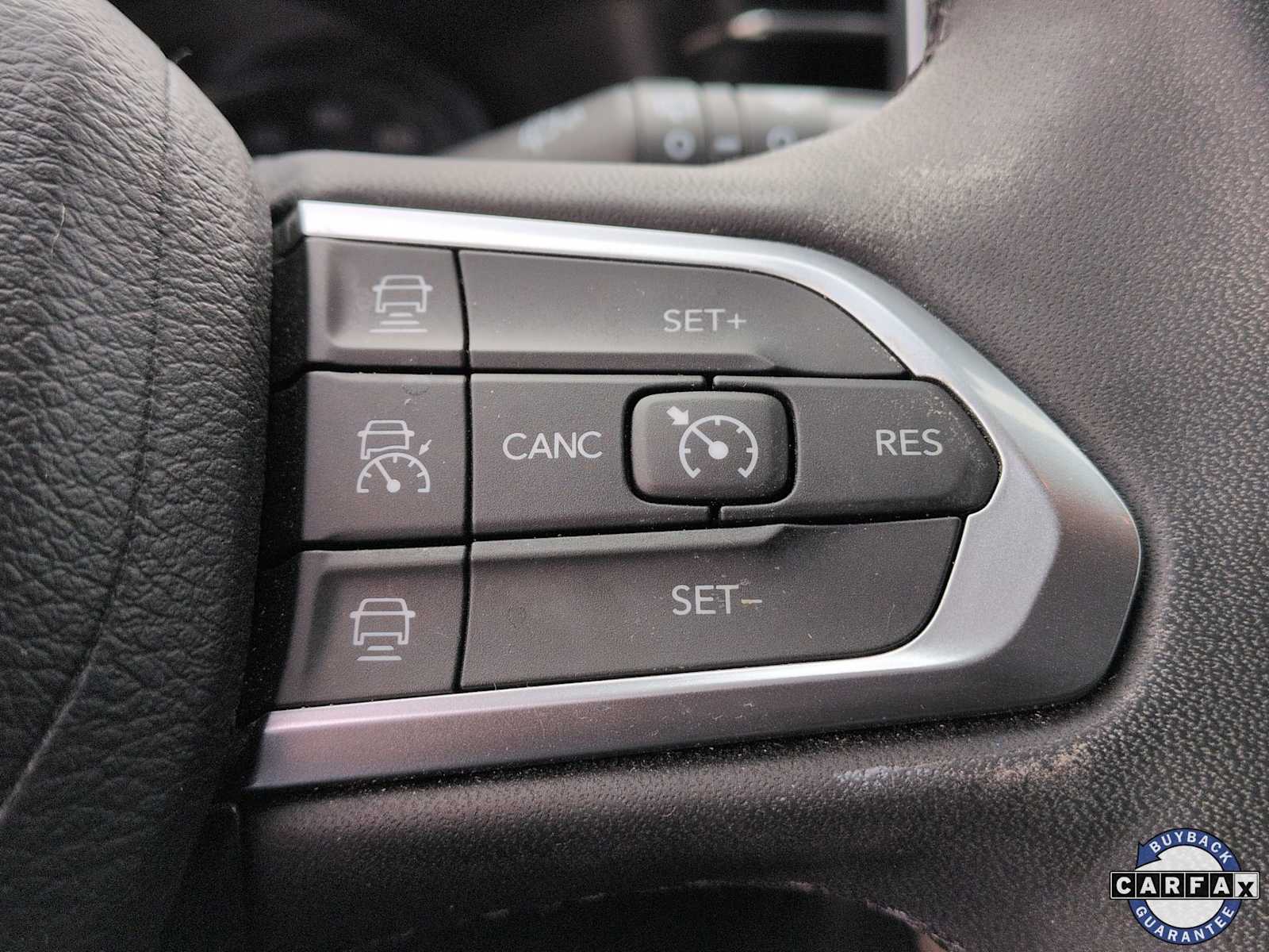 Thumbnail: 2023 Jeep Compass - 22