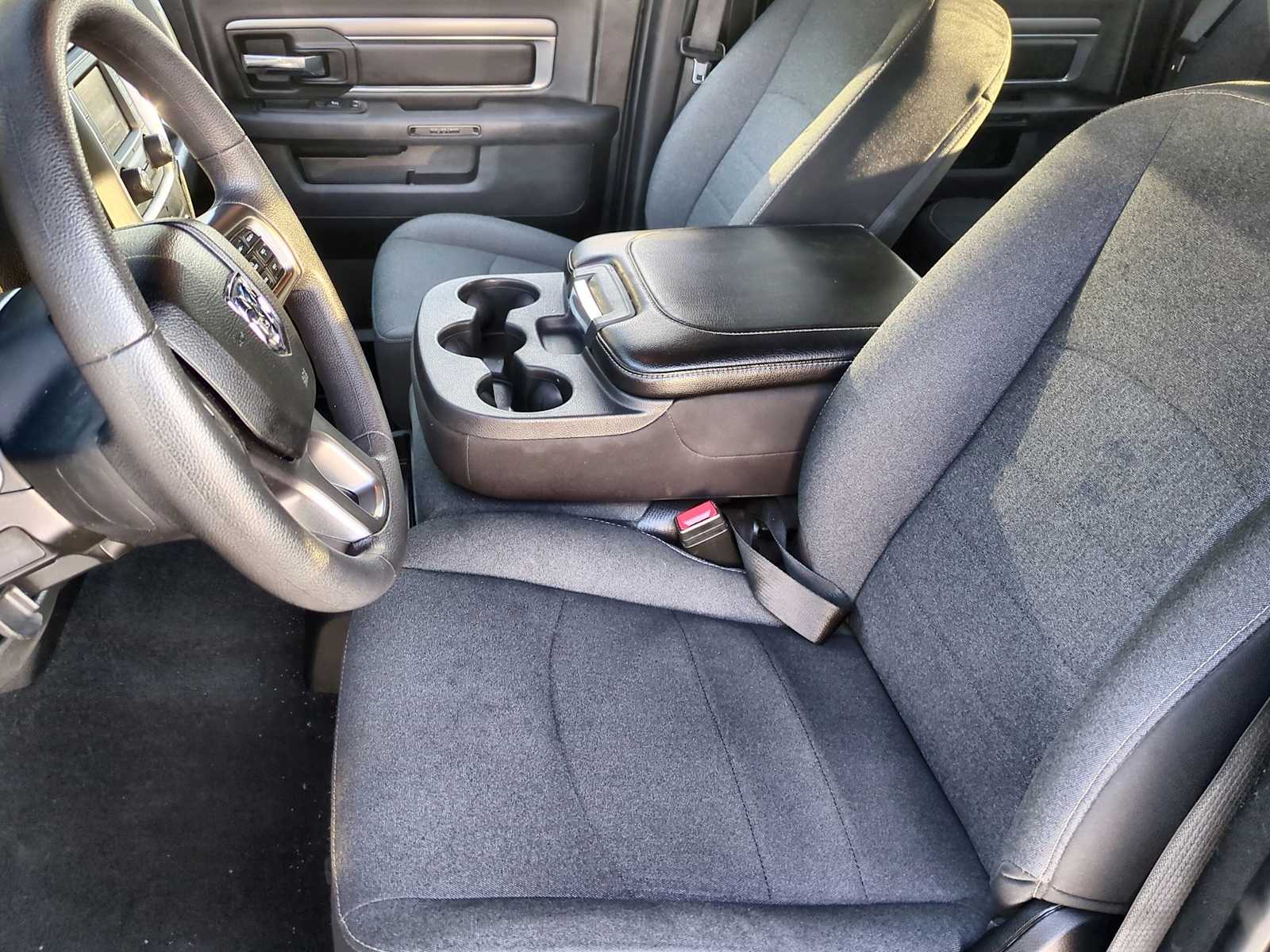 Thumbnail: 2024 RAM 1500 Classic - 16