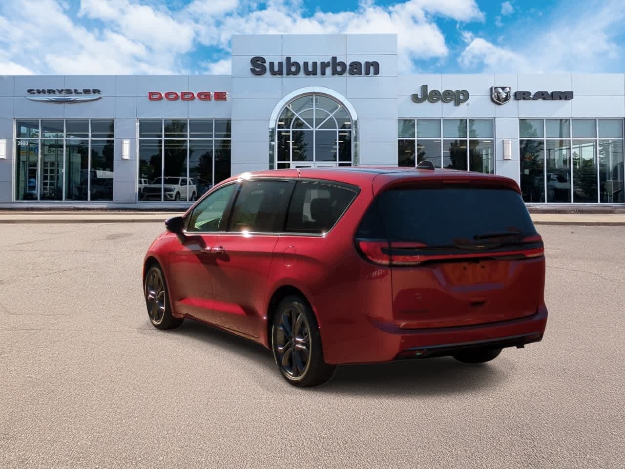 Thumbnail: 2026 Chrysler Pacifica - 6