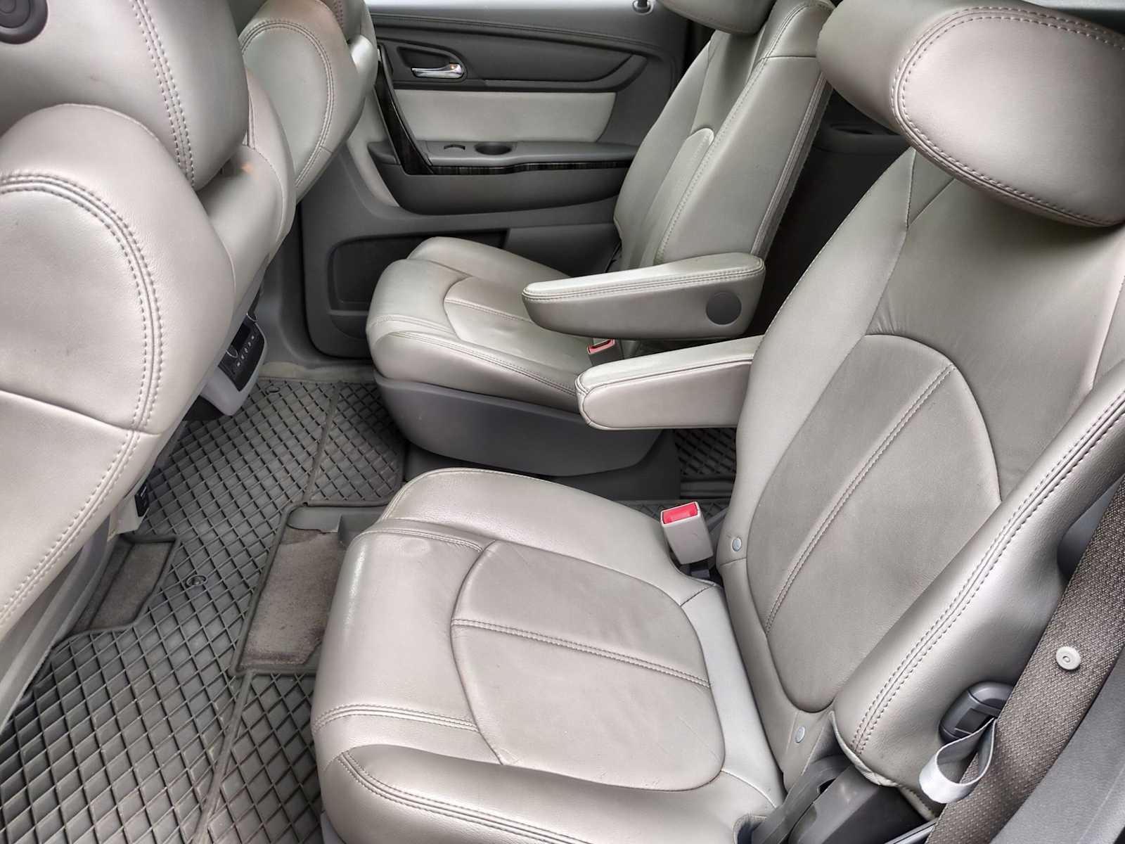 Thumbnail: 2014 GMC Acadia - 20