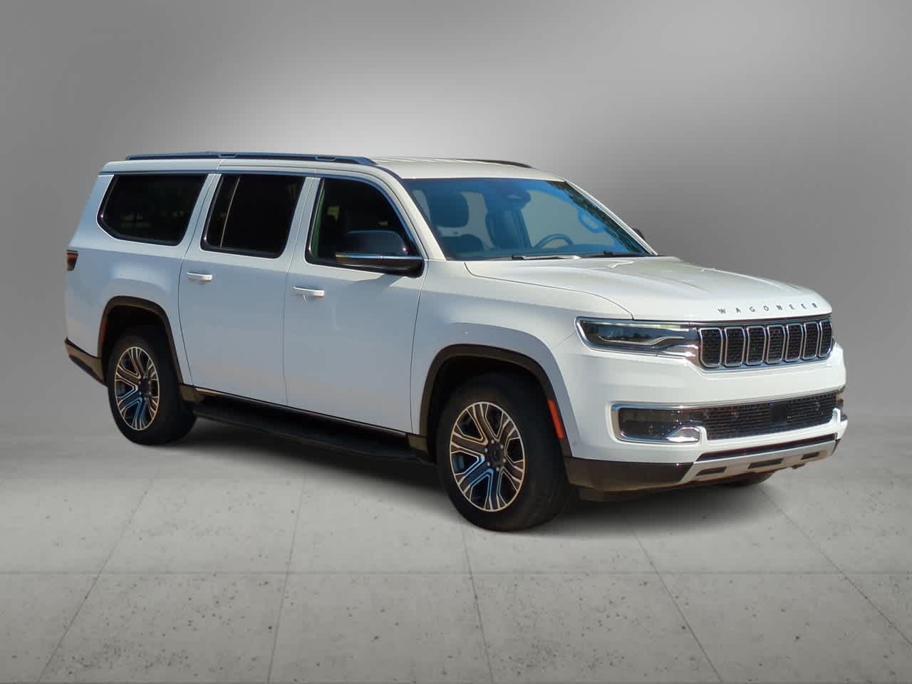 Thumbnail: 2024 Jeep Wagoneer - 2