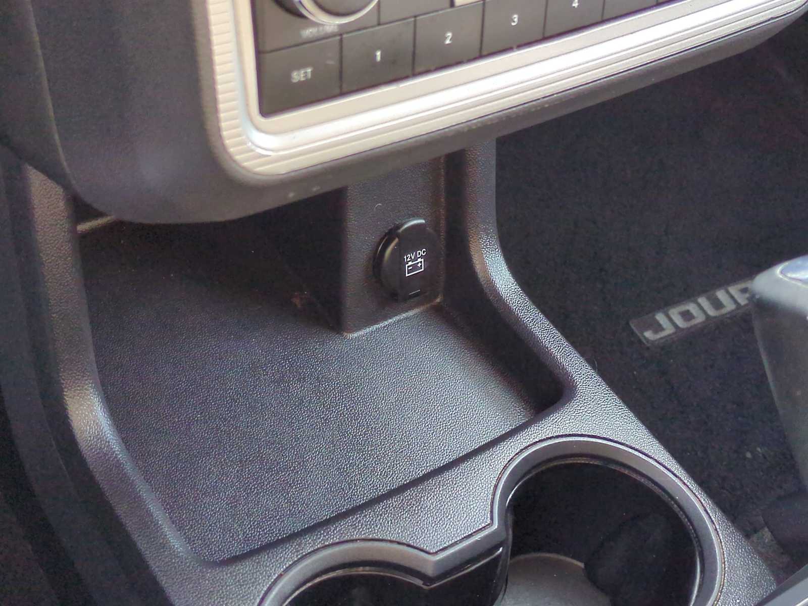 Thumbnail: 2010 Dodge Journey - 29